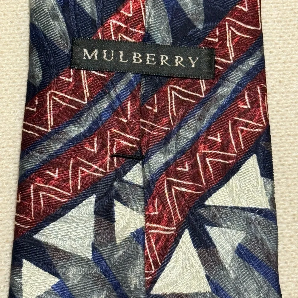 Mulberry Geometric Red‎ and Blue Tie